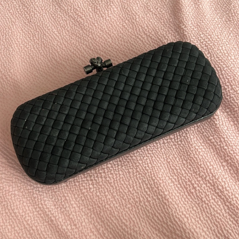 Bottega Veneta pochette knot silk snakeskin clutch black - Picture 6 of 11